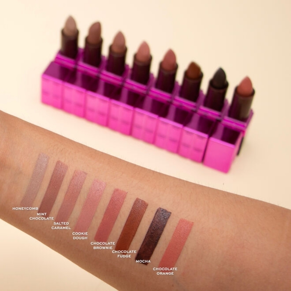 I Heart Revolution Beauty Chocolate Lipstick in "Chocolate Brownie" - Picture 3 of 4